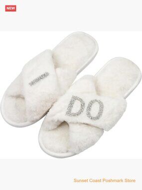 Bride Slippers Rhinestone Faux Fur Slides for Bridal Shower Wedding Day